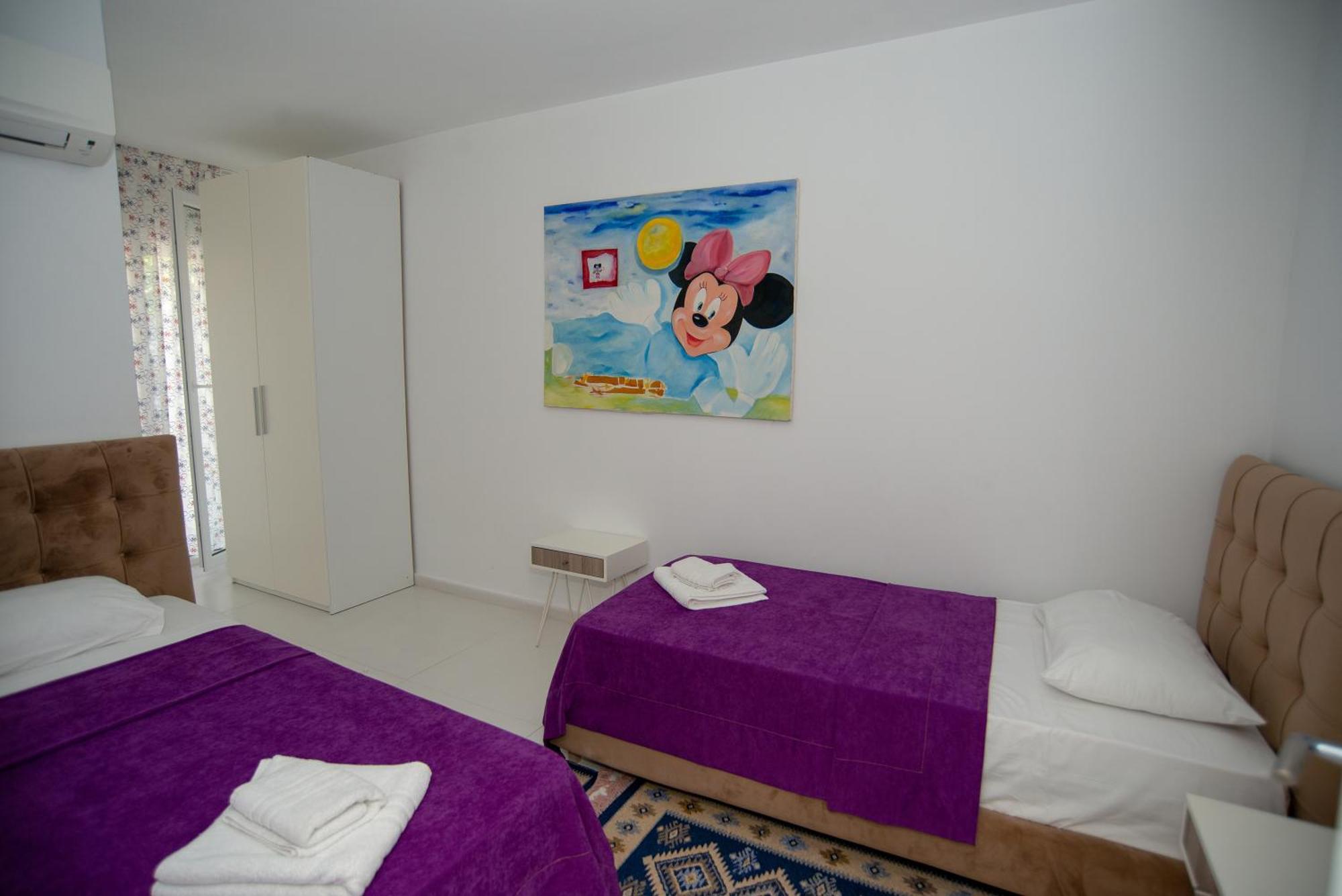 布干维尔岛海湾服务式公寓 Sarandë 客房 照片